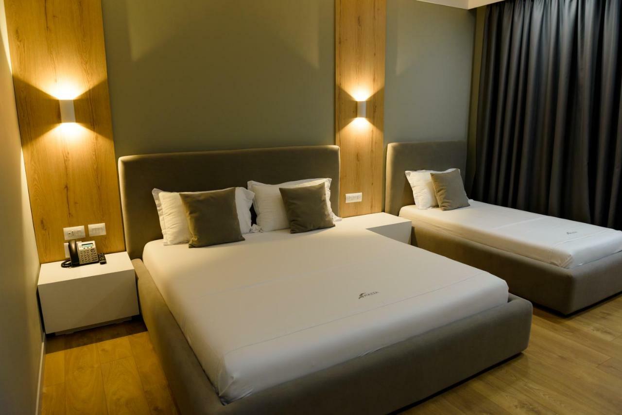 Hotel One Vlore Luaran gambar